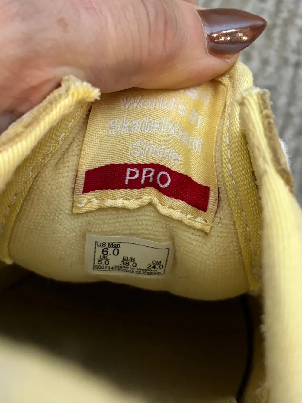 Vans Pastel Yellow Suede Pro Shoes (Men’s 6, 7.5 women’s)